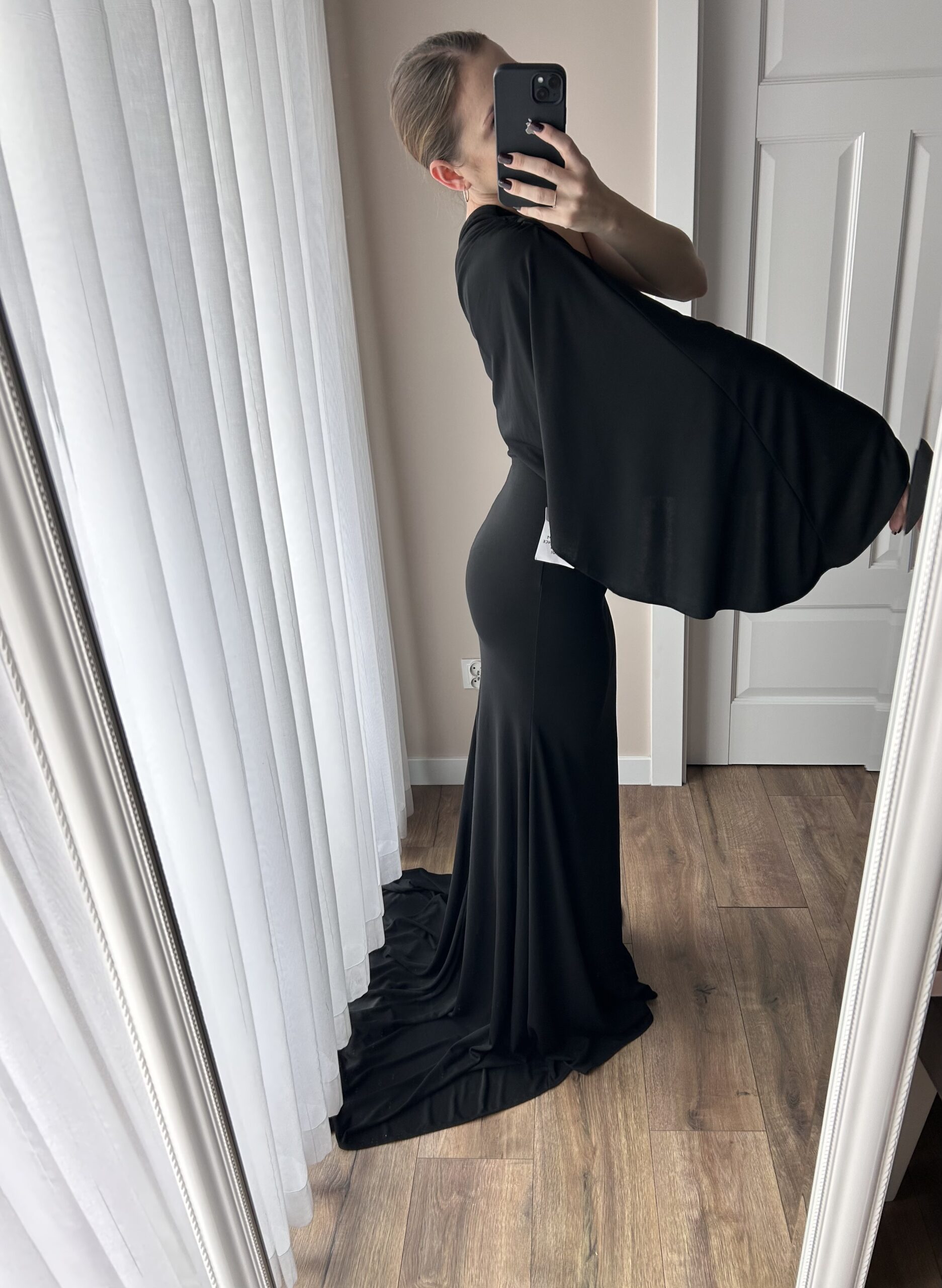 Czarna długa sukienka na jedno ramię 36 S ASOS