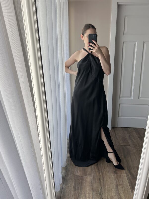 Czarna sukienka długa na szyję 46 XXL Omnes