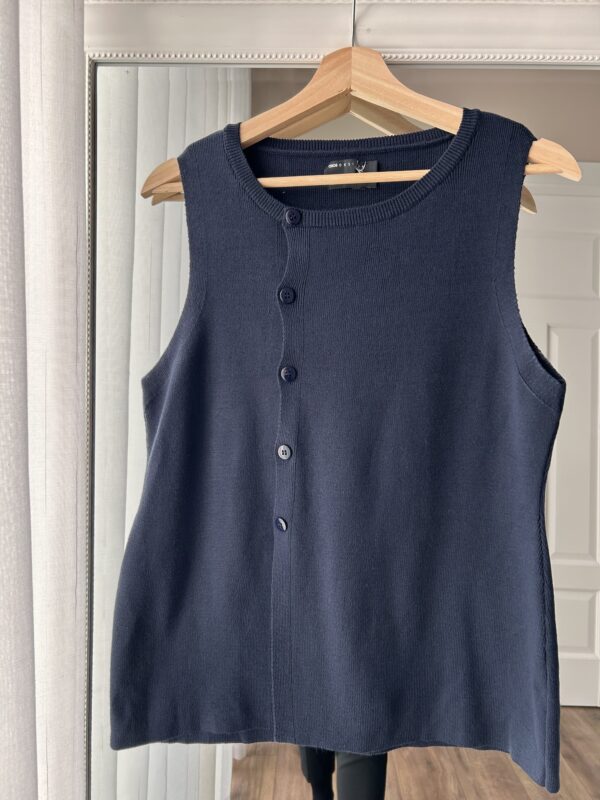 Granatowy bezrękawnik 40 L ASOS